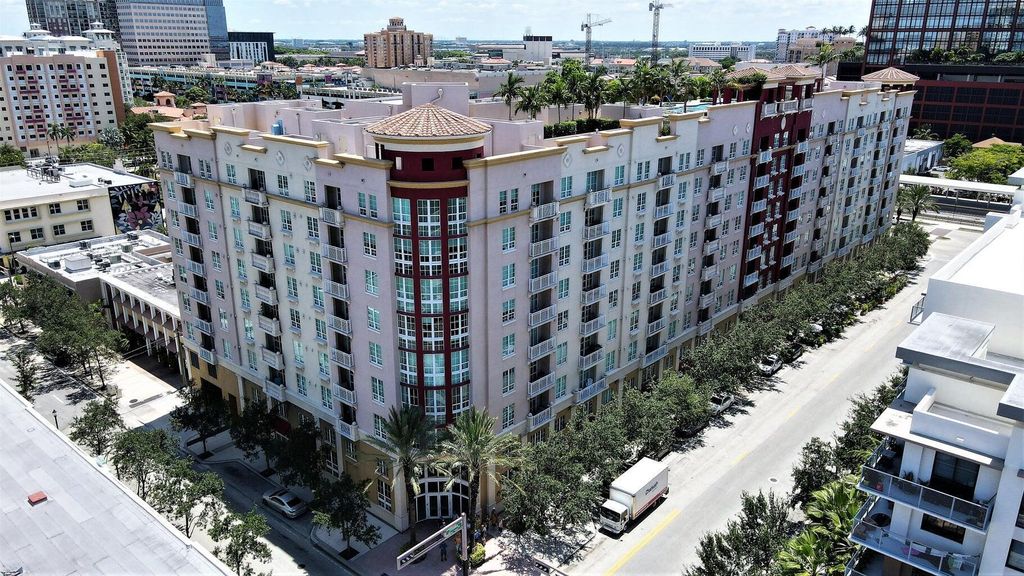 Photo of 410 Evernia Street #720, West Palm Beach, FL 33401 (MLS # B26028896)