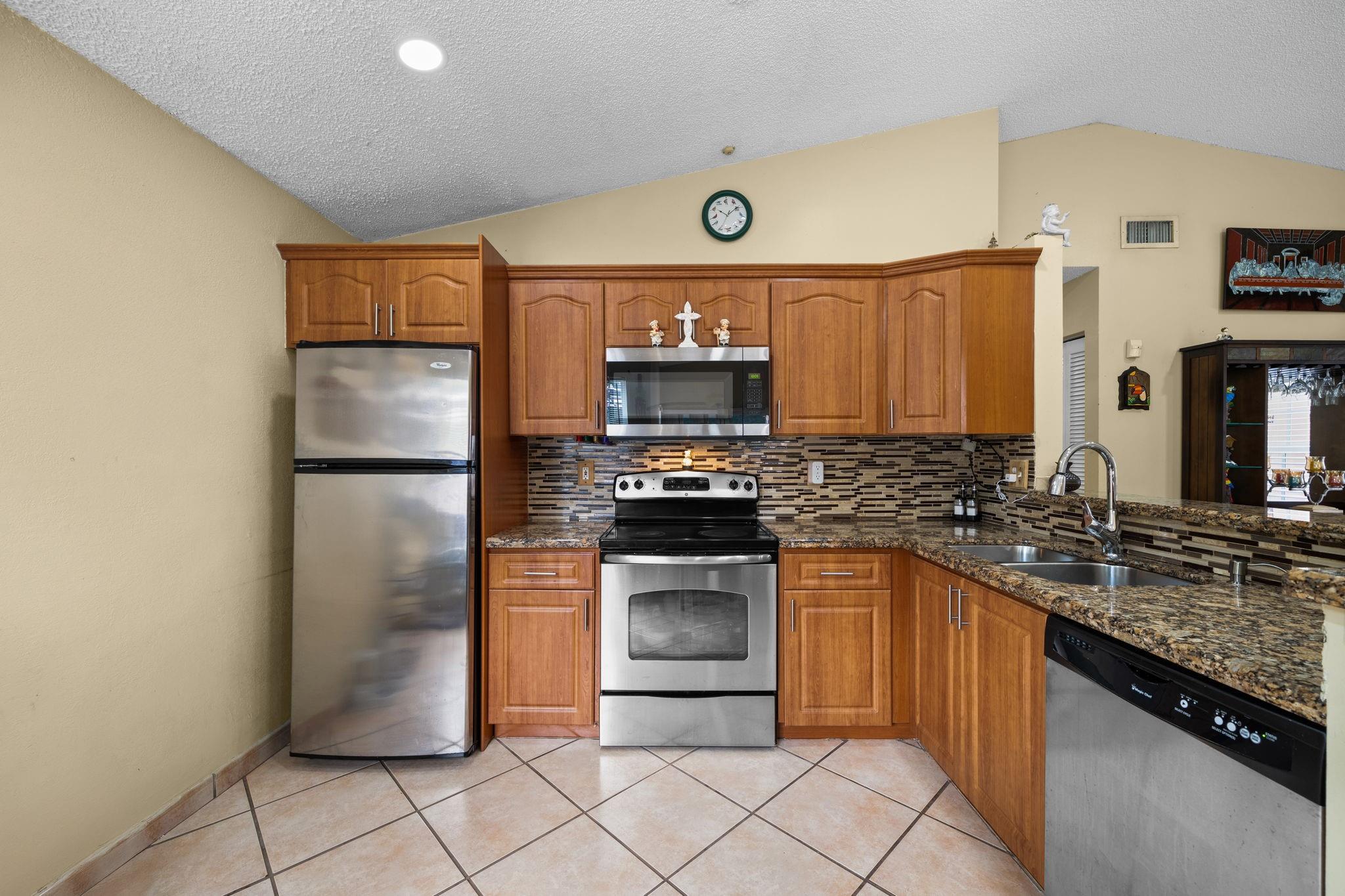 Silver Lakes At Pembroke - Residential