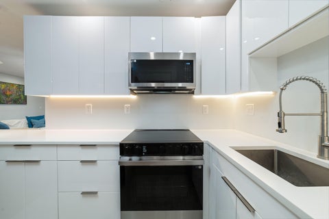 Tiny photo for 2990 NE 16TH Avenue #304, Oakland Park, FL 33334 (MLS # B26076846)