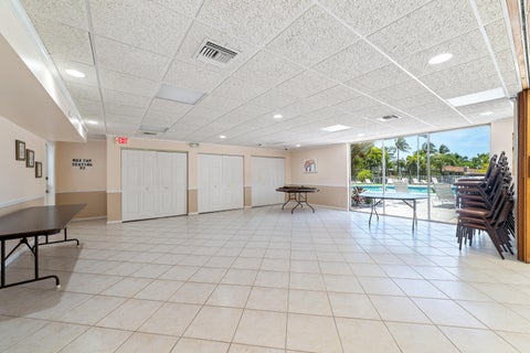 Tiny photo for 2990 NE 16TH Avenue #304, Oakland Park, FL 33334 (MLS # B26076846)