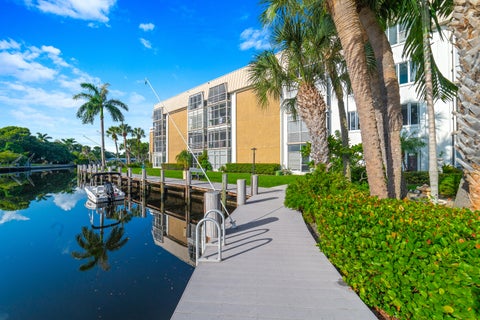 Photo of 2990 NE 16TH Avenue #304, Oakland Park, FL 33334 (MLS # B26076846)