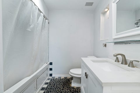 Tiny photo for 2990 NE 16TH Avenue #304, Oakland Park, FL 33334 (MLS # B26076846)