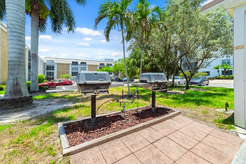 Tiny photo for 2990 NE 16TH Avenue #304, Oakland Park, FL 33334 (MLS # B26076846)