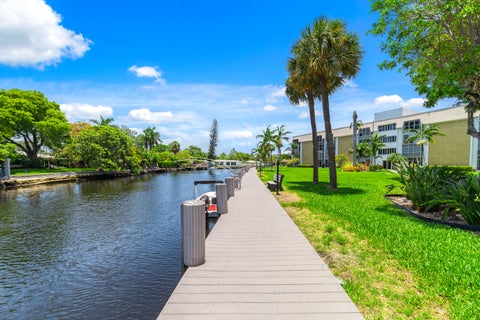 Tiny photo for 2990 NE 16TH Avenue #304, Oakland Park, FL 33334 (MLS # B26076846)