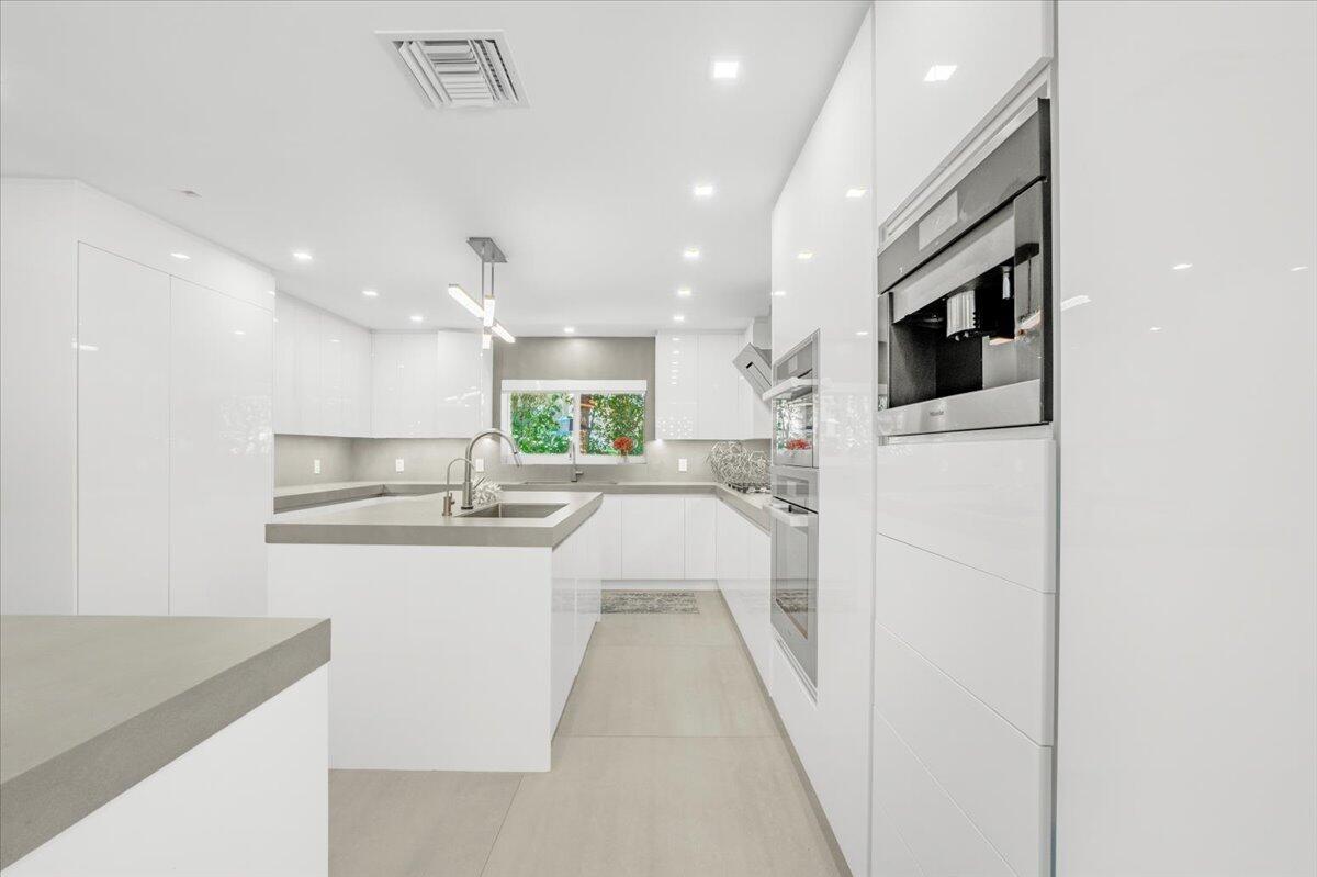 Hypoluxo Island - Residential