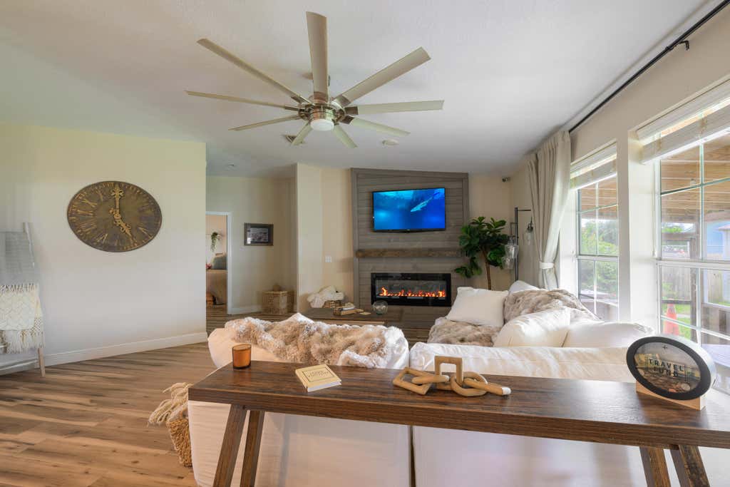 Photo of 1868 SE Monroe Street, Stuart, FL 34997 (MLS # R11104493)