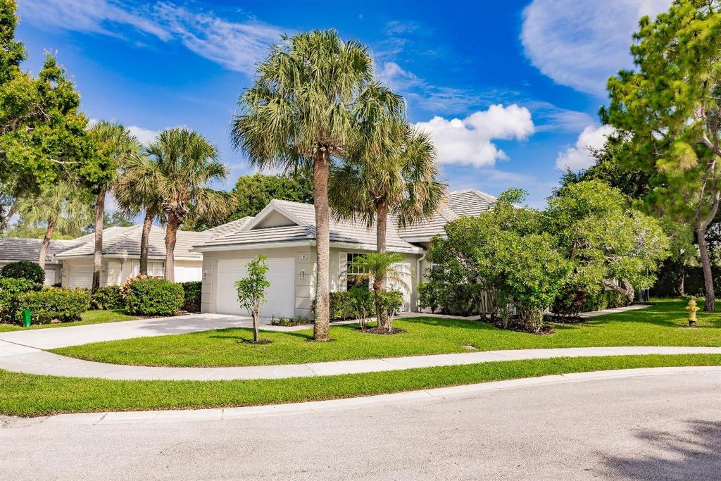 Photo of 1082 Bedford Avenue, Palm Beach Gardens, FL 33403 (MLS # R11104748)