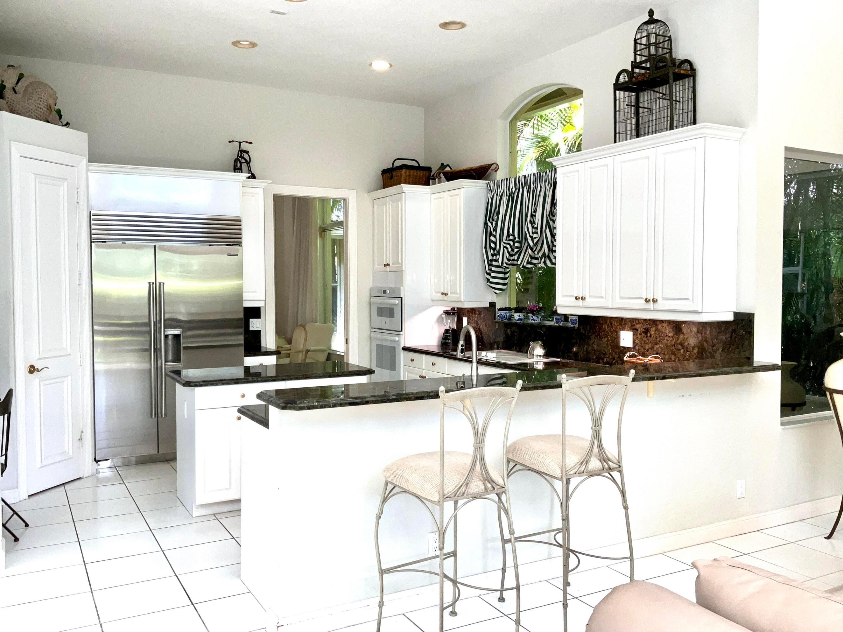 ESTATES IN THE GROVE - Residential