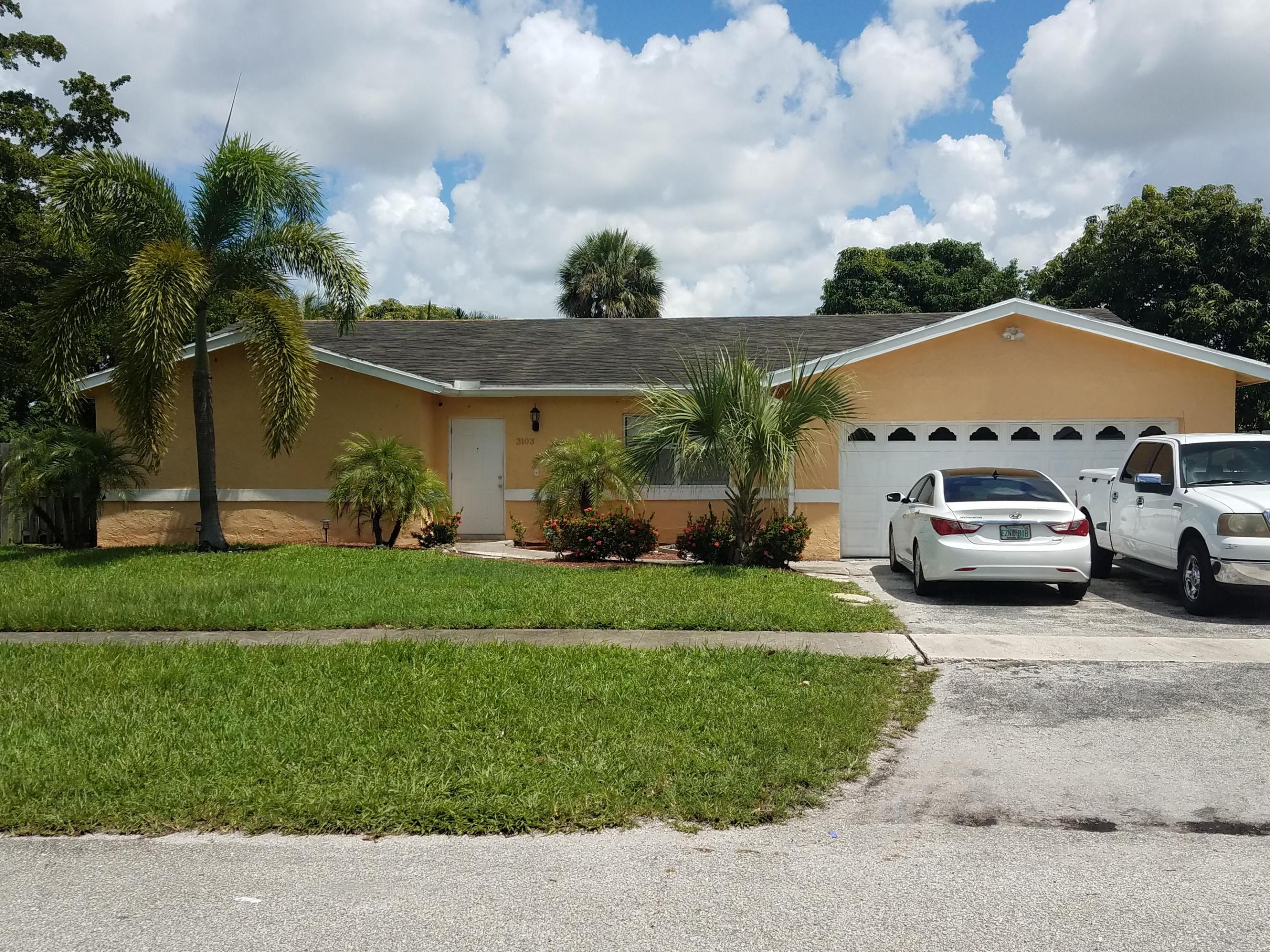 DELRAY SHORES - Residential Lease