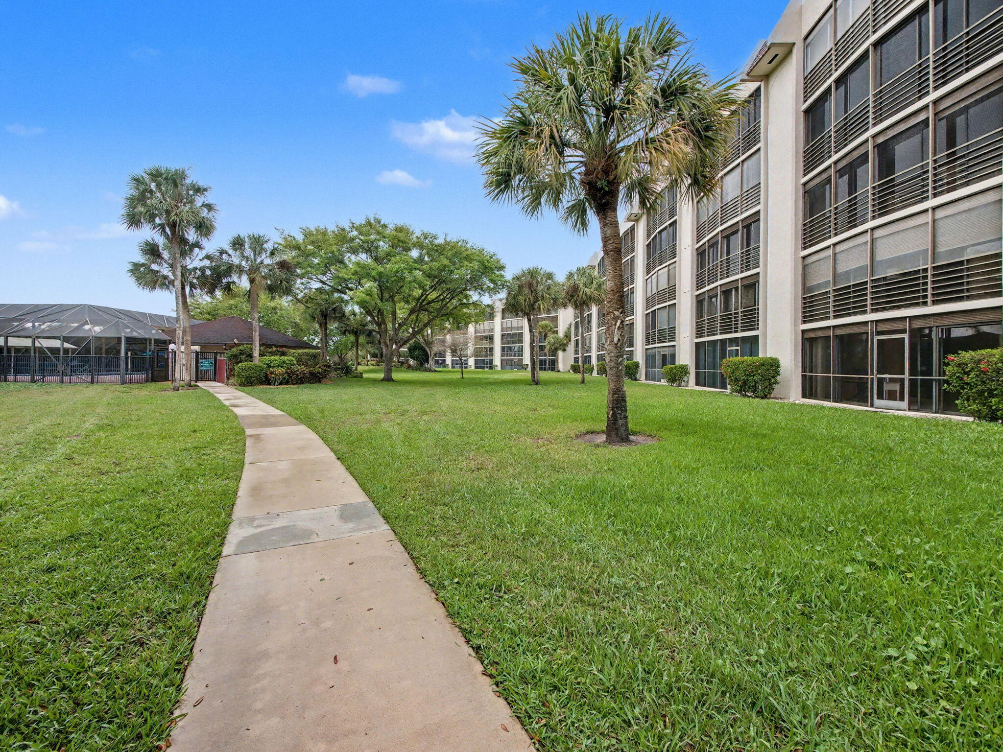 PATIOS OF BOCA BARWOOD CONDO - Residential