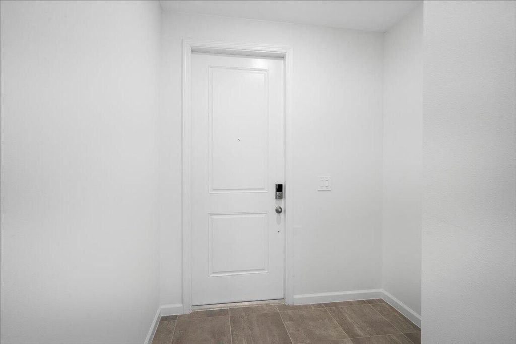 Photo of 414 Salisbury Circle, Fort Pierce, FL 34982 (MLS # R11016314)