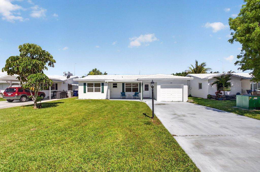 Photo of 3121 E Golf Boulevard, Pompano Beach, FL 33064 (MLS # B26027480)