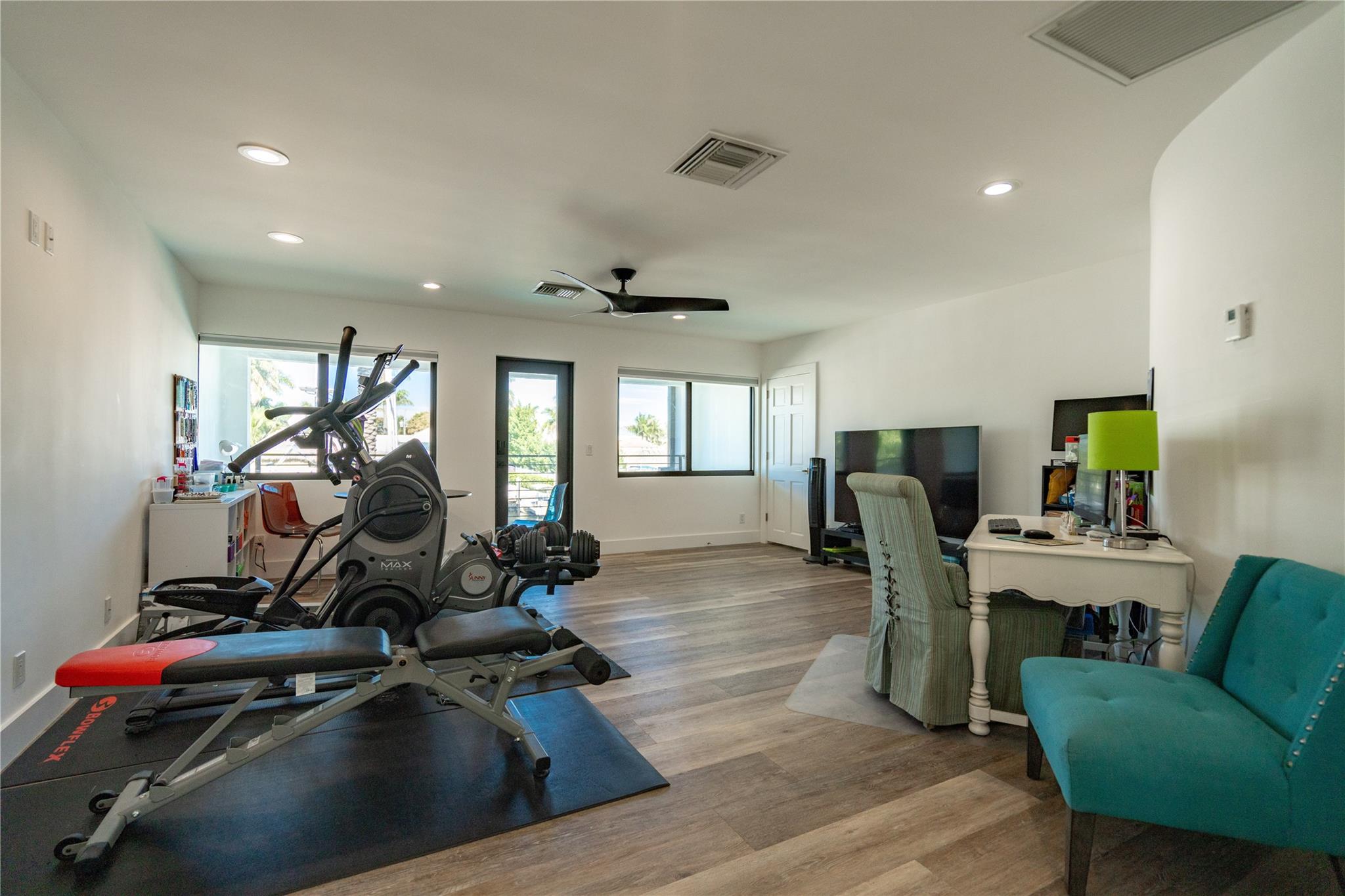 Coral Ridge - Residential