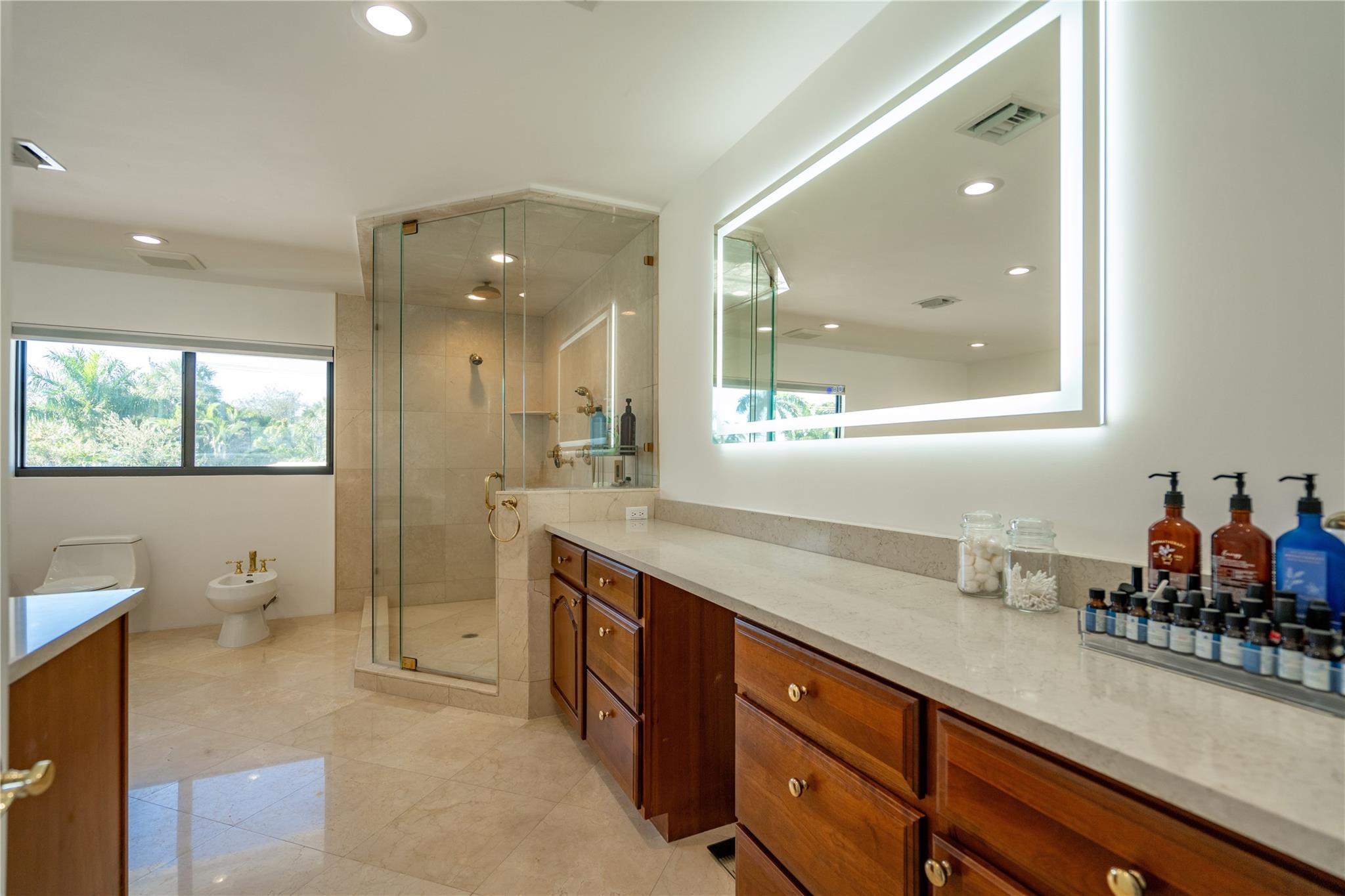 Coral Ridge - Residential