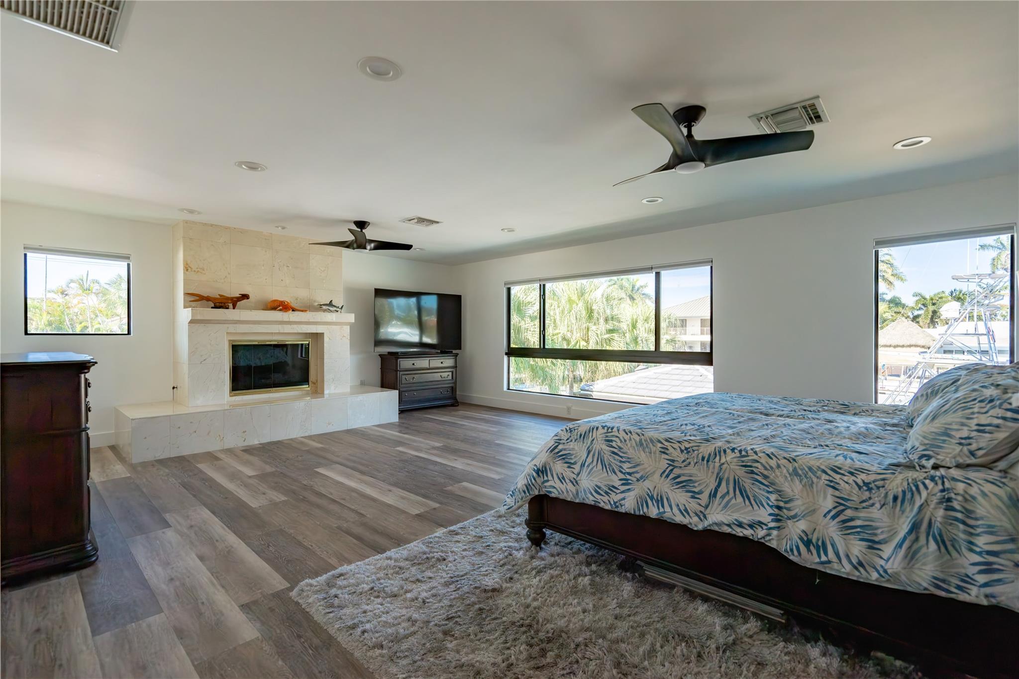 Coral Ridge - Residential