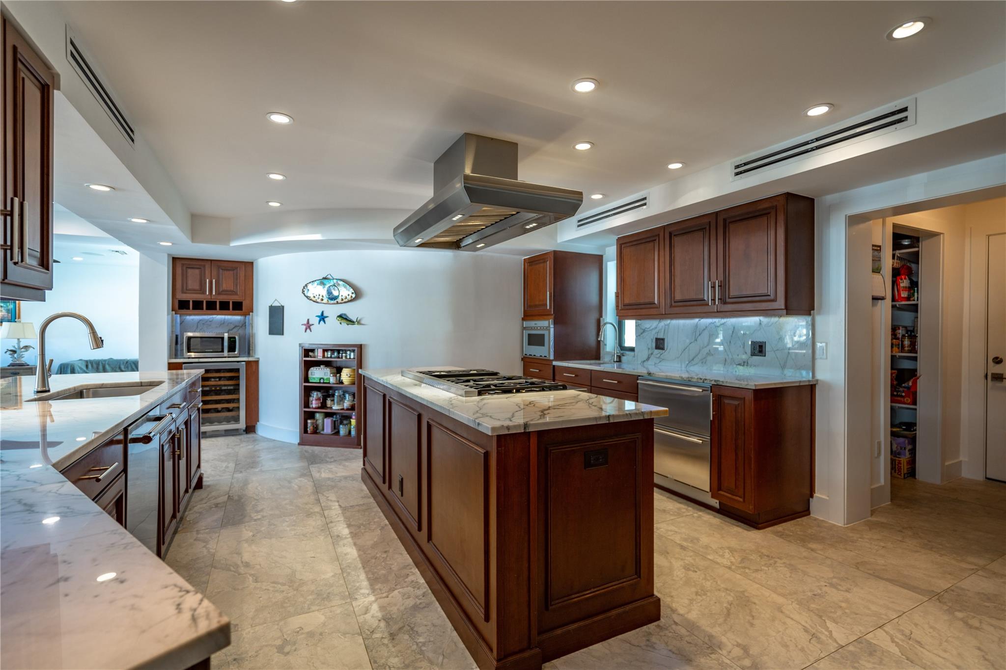 Coral Ridge - Residential