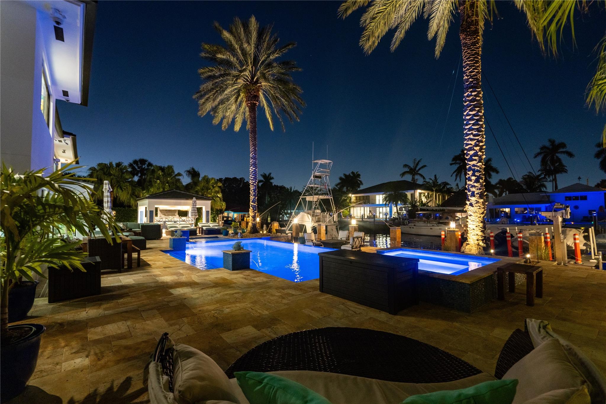 Coral Ridge - Residential