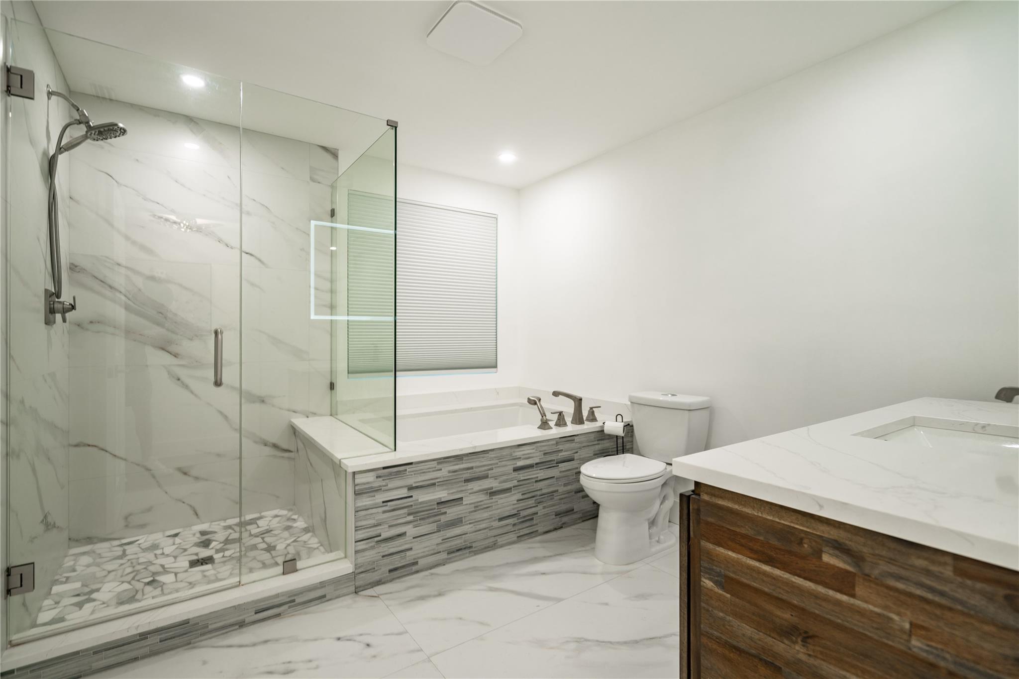 Coral Ridge - Residential