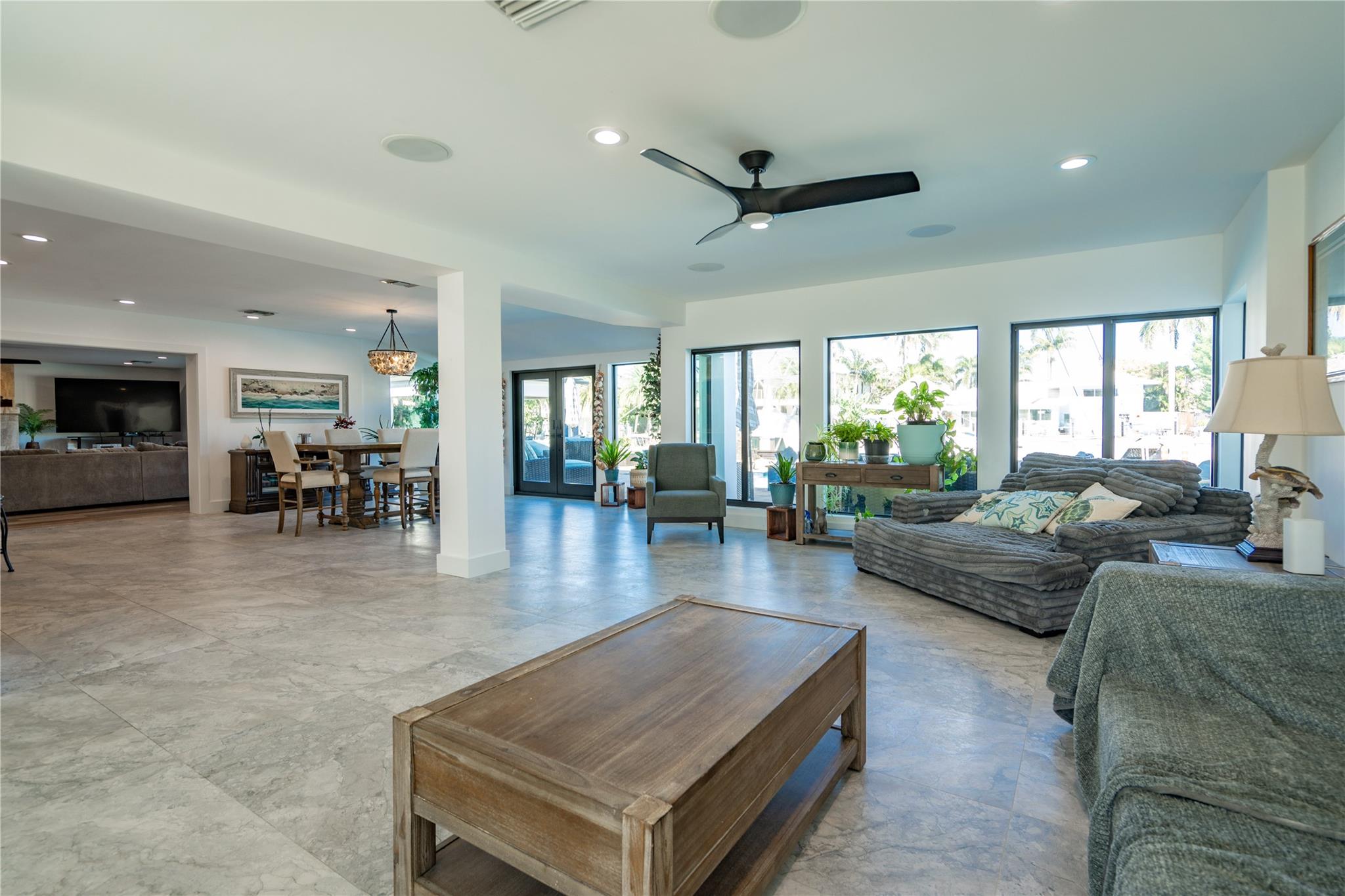 Coral Ridge - Residential