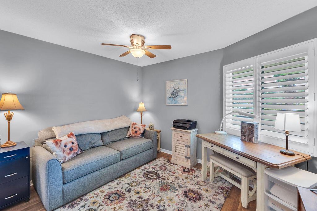 WILLIAMSBURG AT HERITAGE - Residential