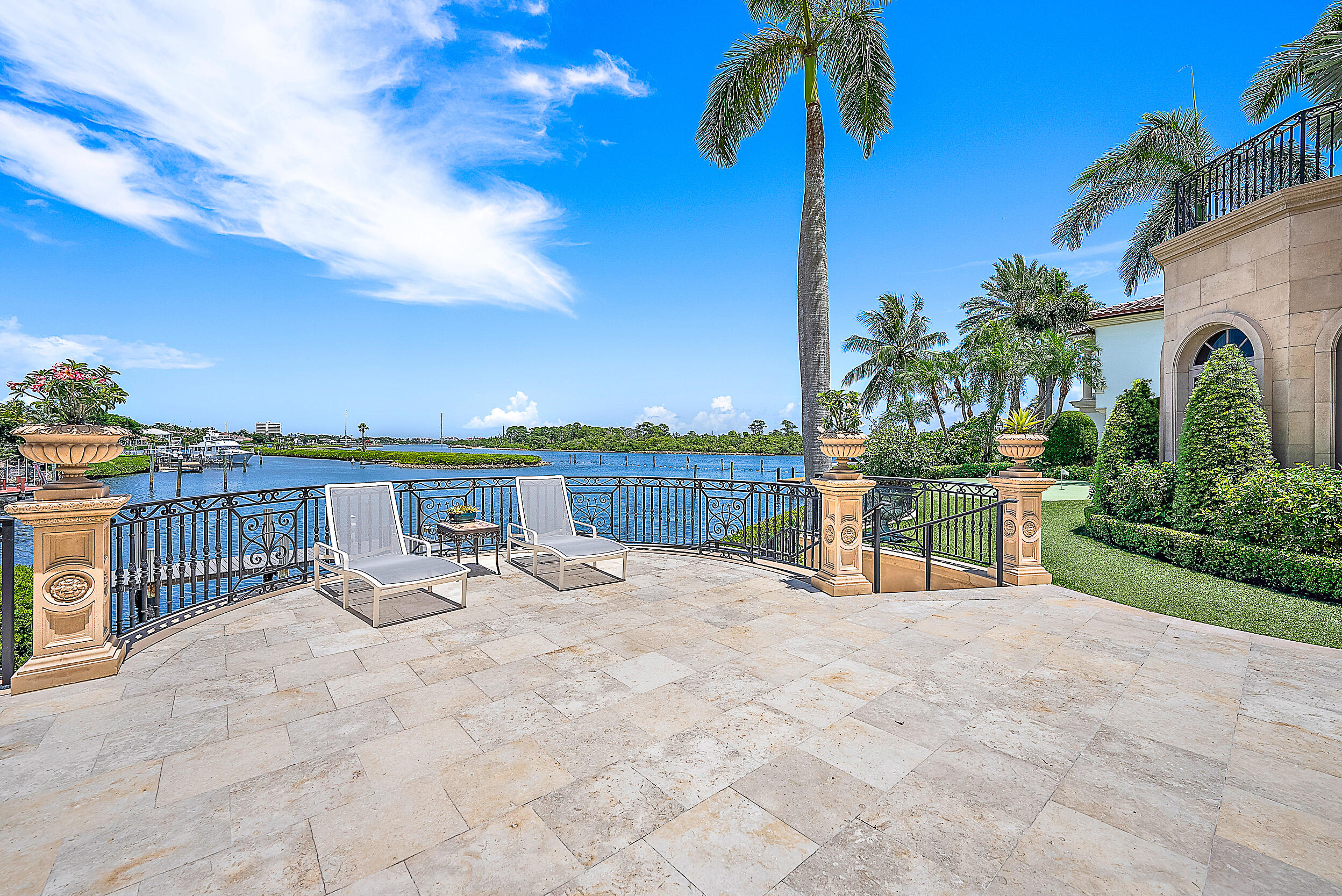 Admirals Cove - Residential