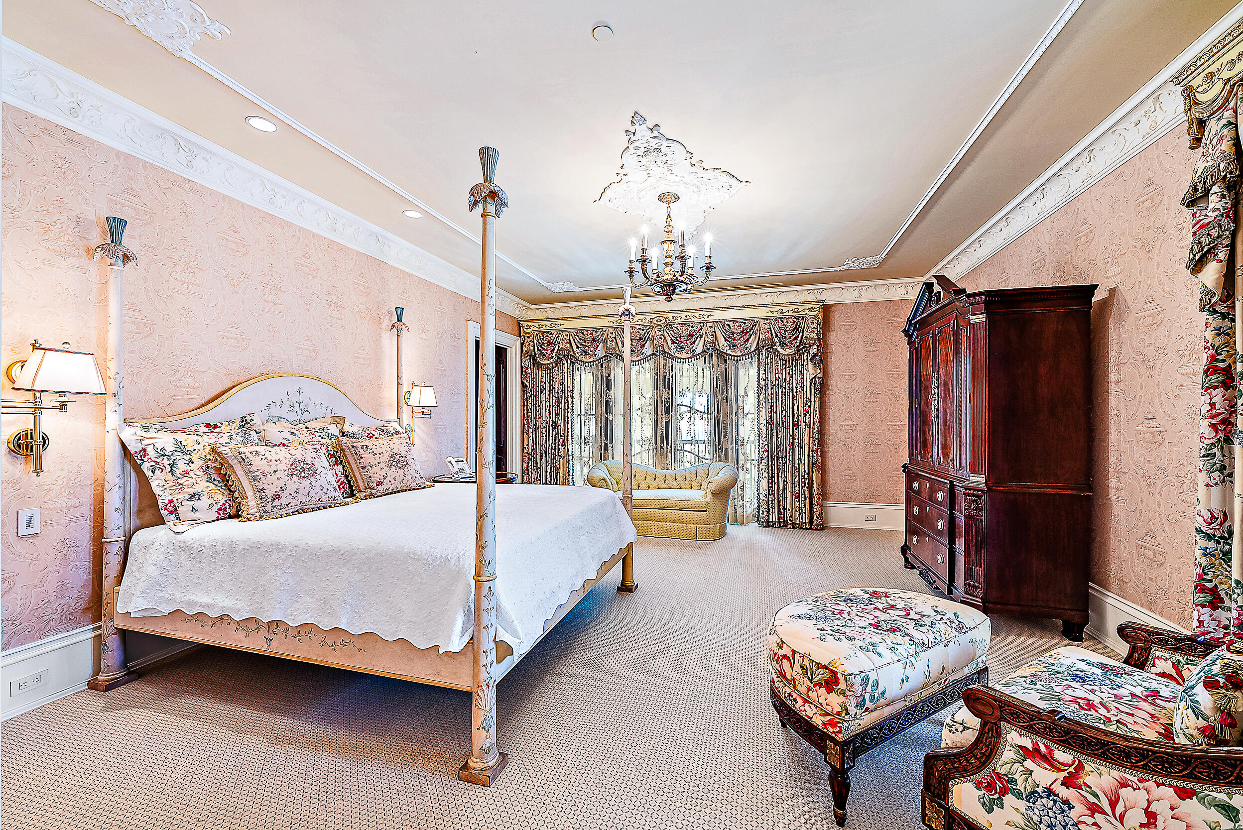 Admirals Cove - Residential