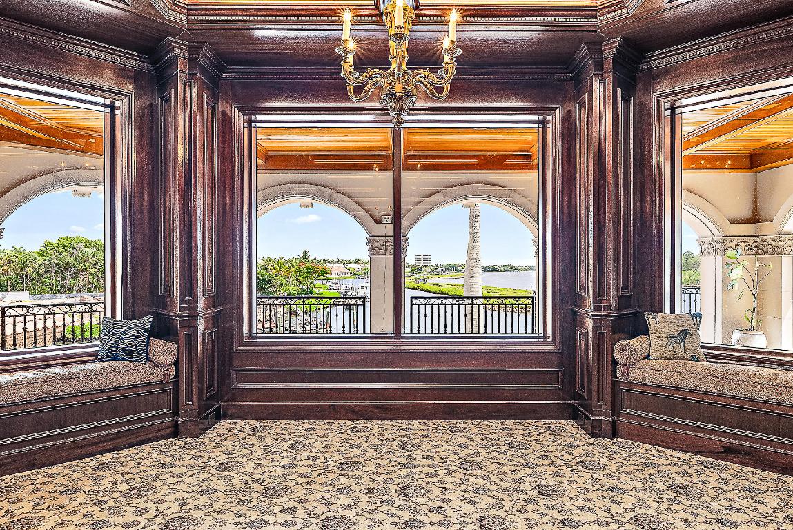 Admirals Cove - Residential