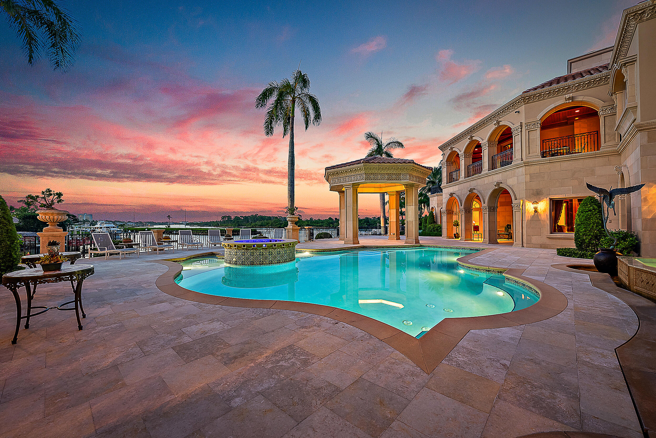 Admirals Cove - Residential