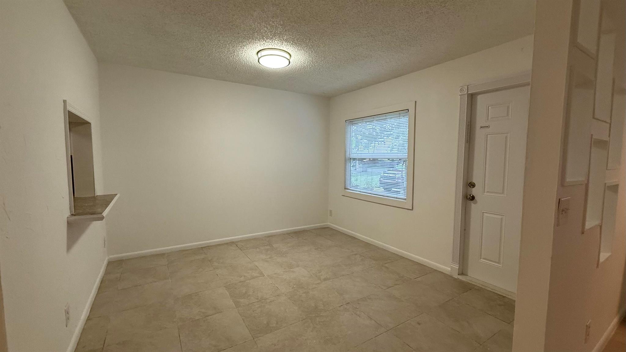 9243 Green Meadows Way