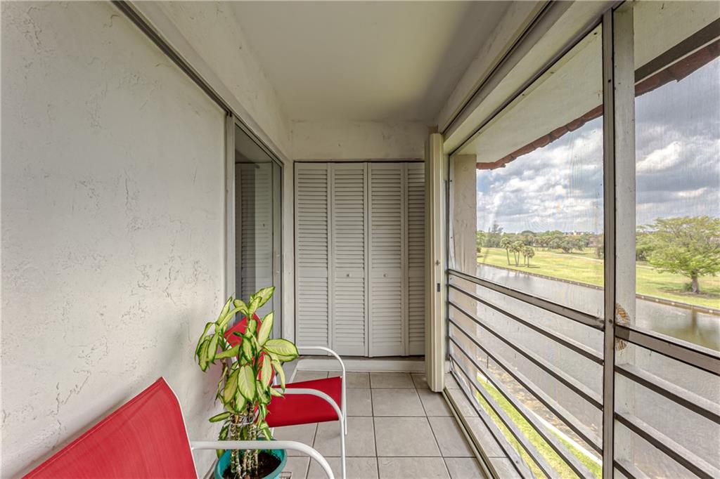 LAS VISTAS - Residential