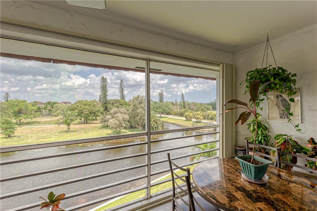 LAS VISTAS - Residential