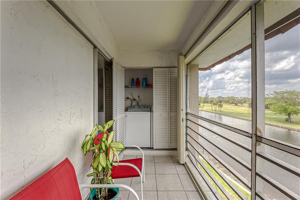 LAS VISTAS - Residential