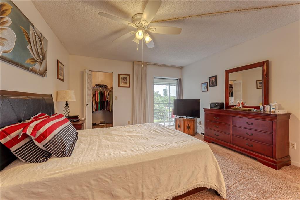 LAS VISTAS - Residential