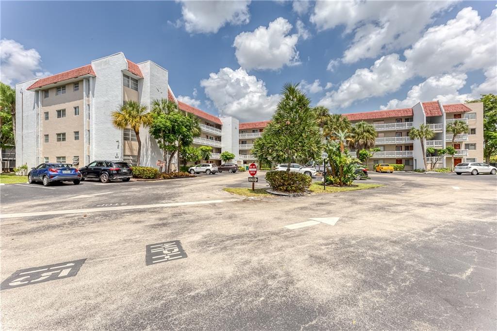 LAS VISTAS - Residential