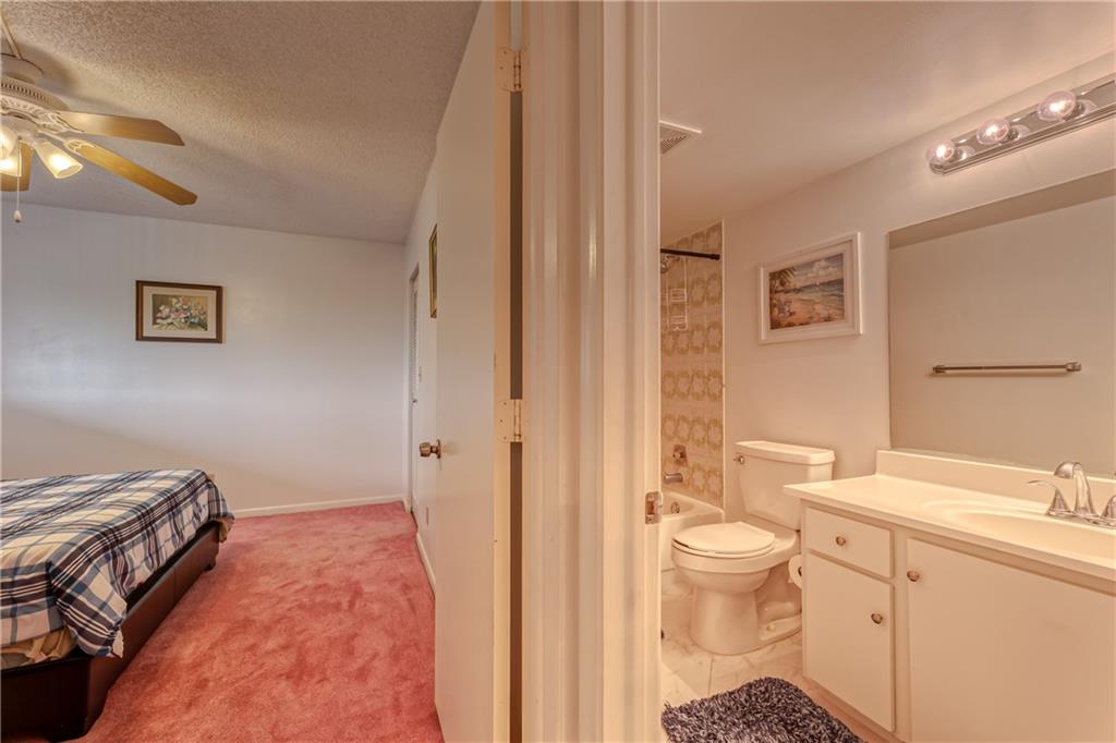 LAS VISTAS - Residential