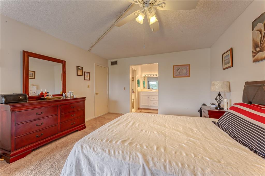 LAS VISTAS - Residential