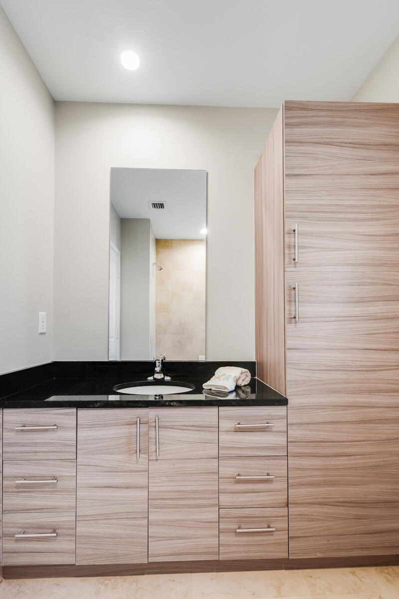 HERITAGE ENCLAVE - Residential