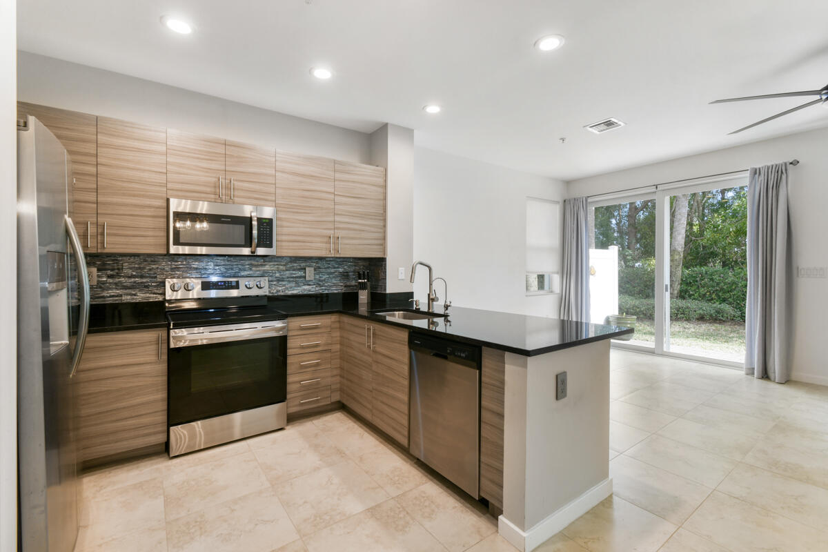 HERITAGE ENCLAVE - Residential