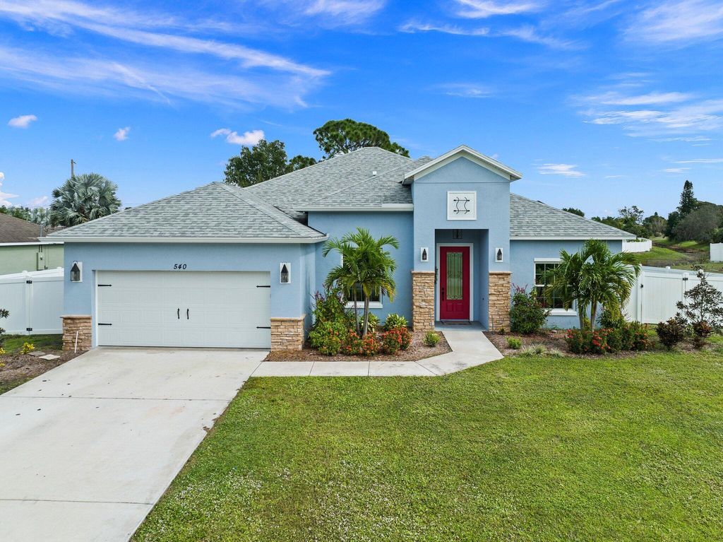 Photo of 540 SW Quick Circle, Port Saint Lucie, FL 34953 (MLS # R10944588)