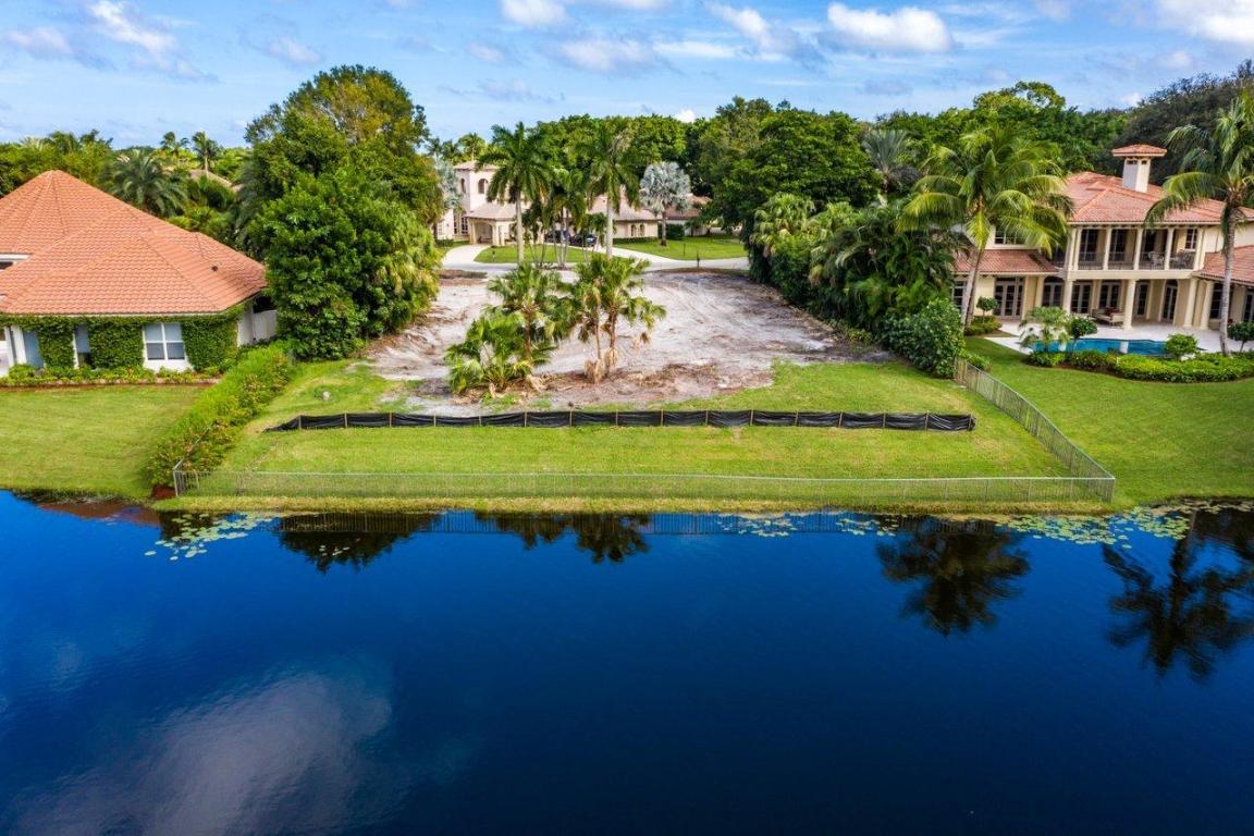 FRENCHMANS CREEK - Residential