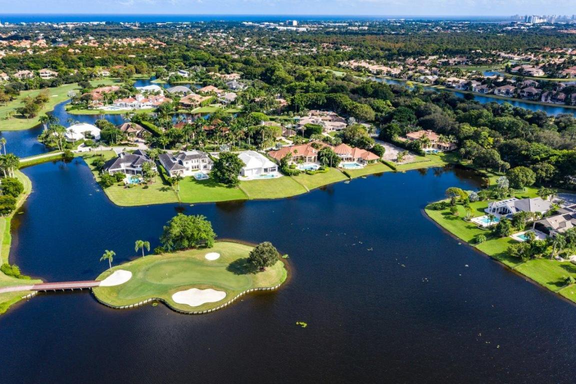 FRENCHMANS CREEK - Residential