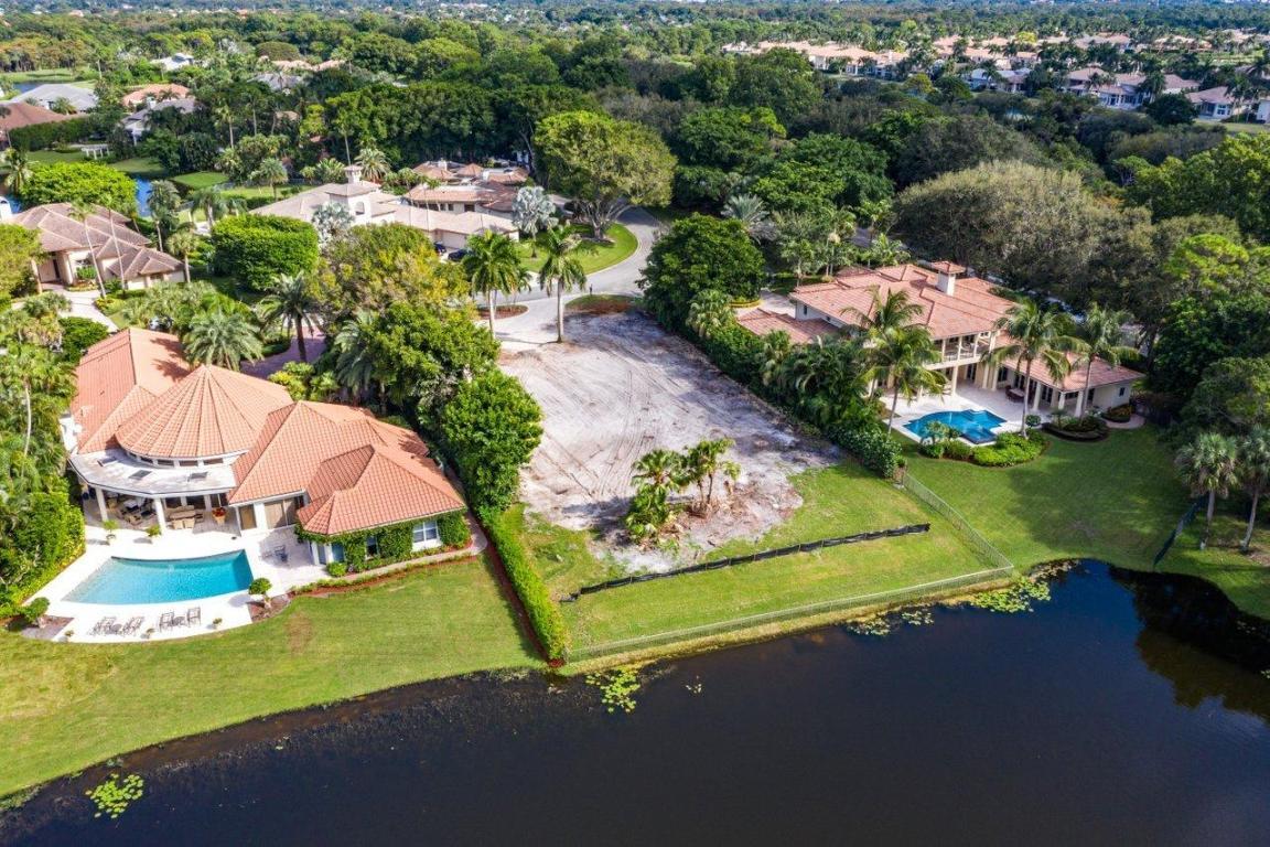 FRENCHMANS CREEK - Residential