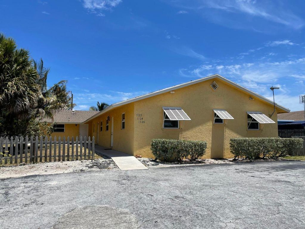 Photo of 1322 Kirk Road, West Palm Beach, FL 33406 (MLS # R11033969)