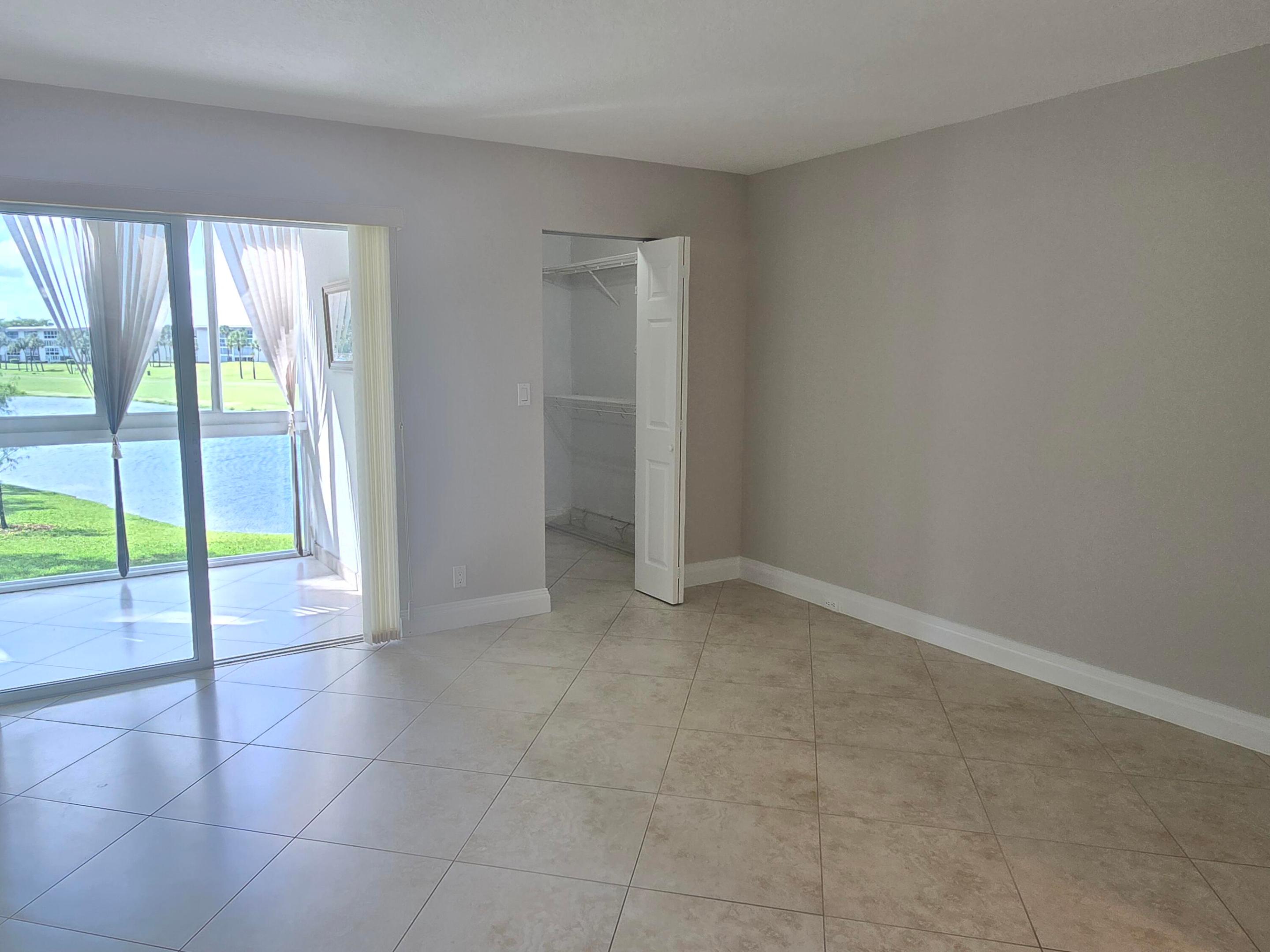 VICTORIA VILLAGE G CONDO - Residential