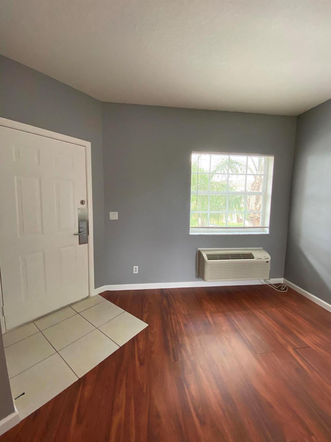 CASTLE PINES CONDOMINIUM - Residential Lease