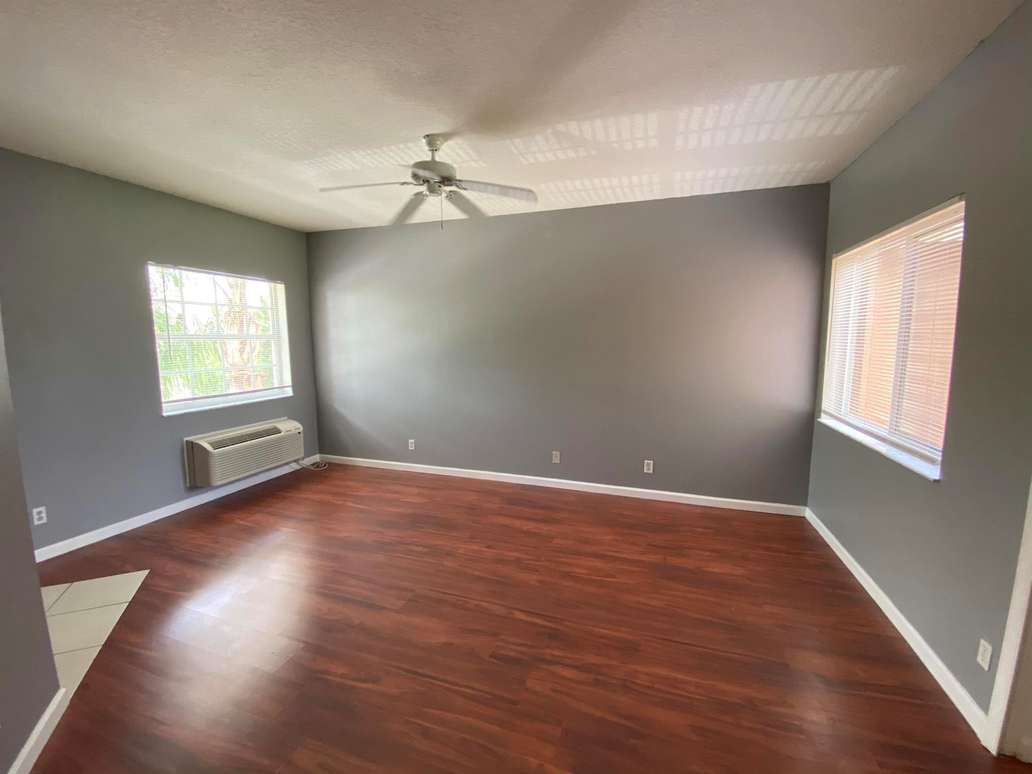 CASTLE PINES CONDOMINIUM - Residential Lease