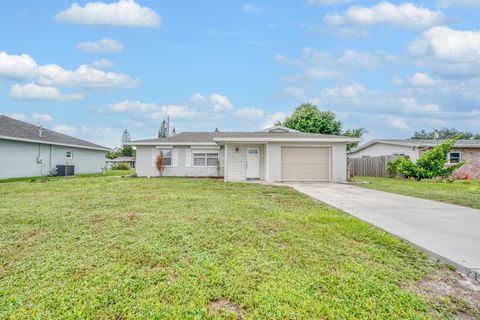 A home in Port St Lucie