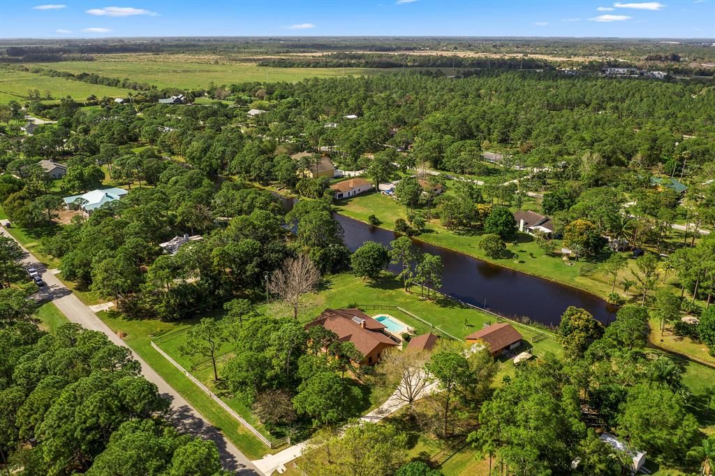 Photo of 10943 SW Hawkview Circle, Stuart, FL 34997 (MLS # R10783918)