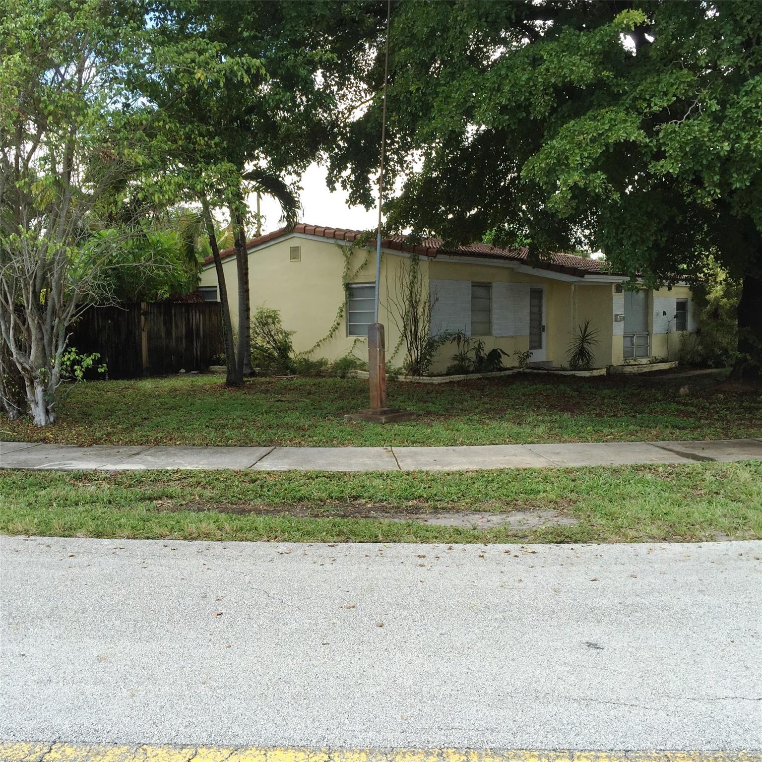 NORTH ANDREWS GARDENS - Residential Lease