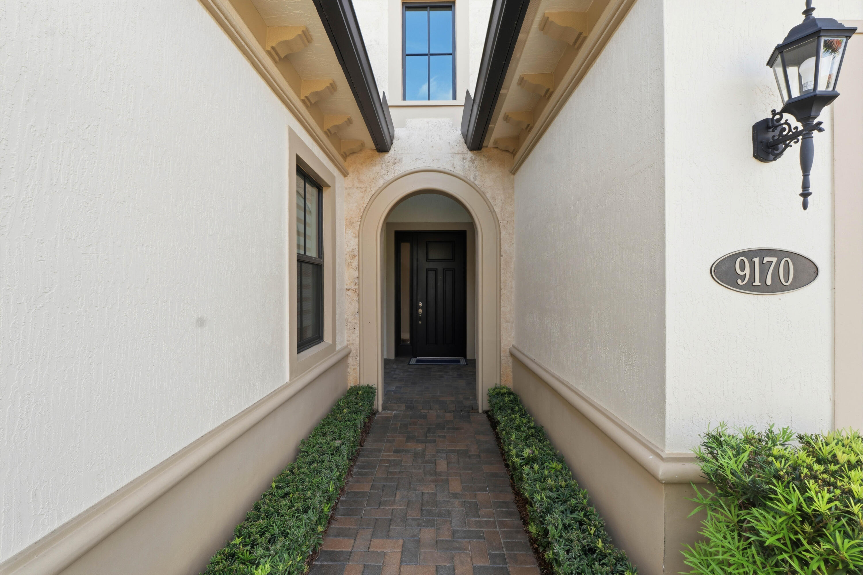 BRUSCHI PROPERTY - Residential